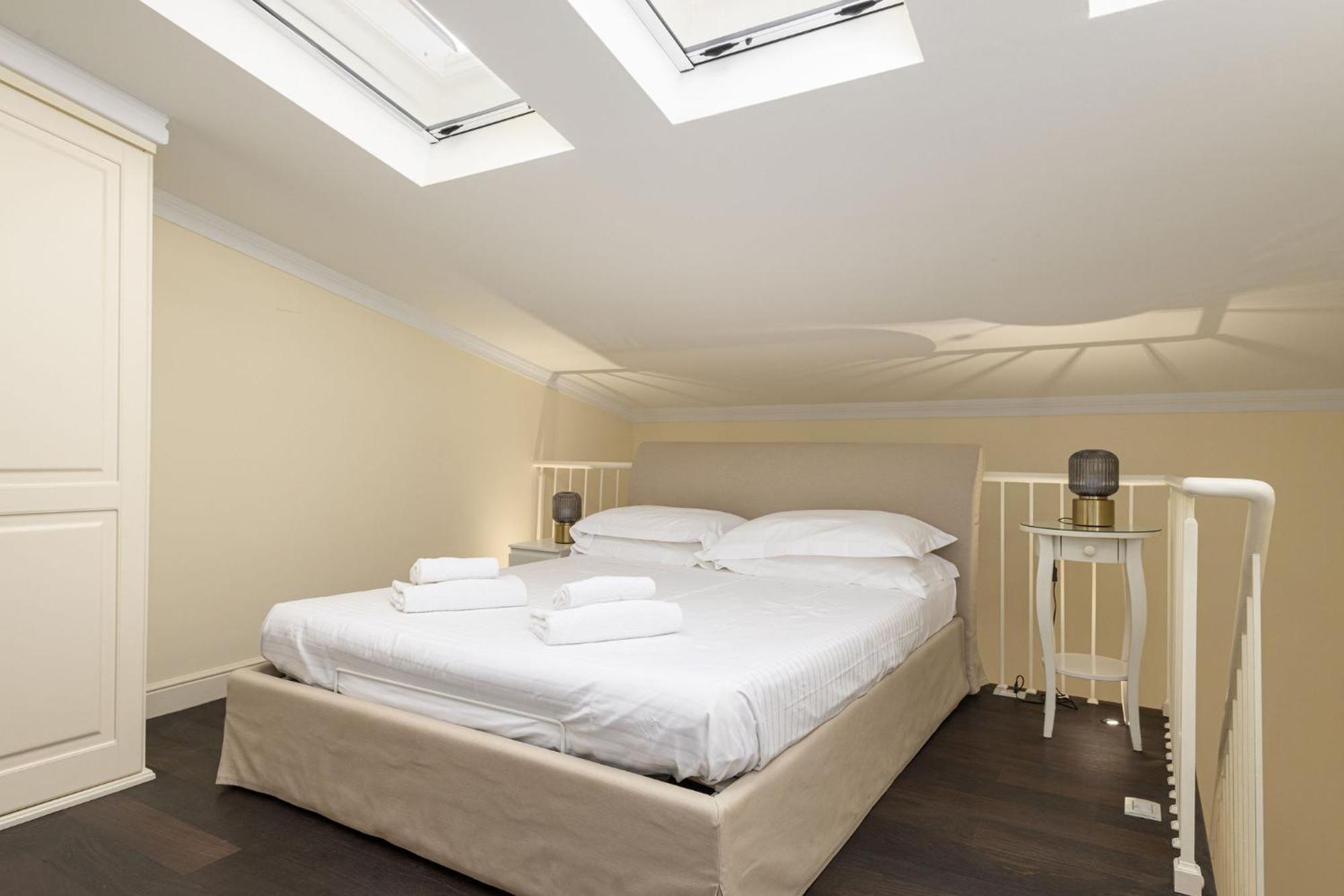Unyca - Luxury Central Suite Florence Buitenkant foto