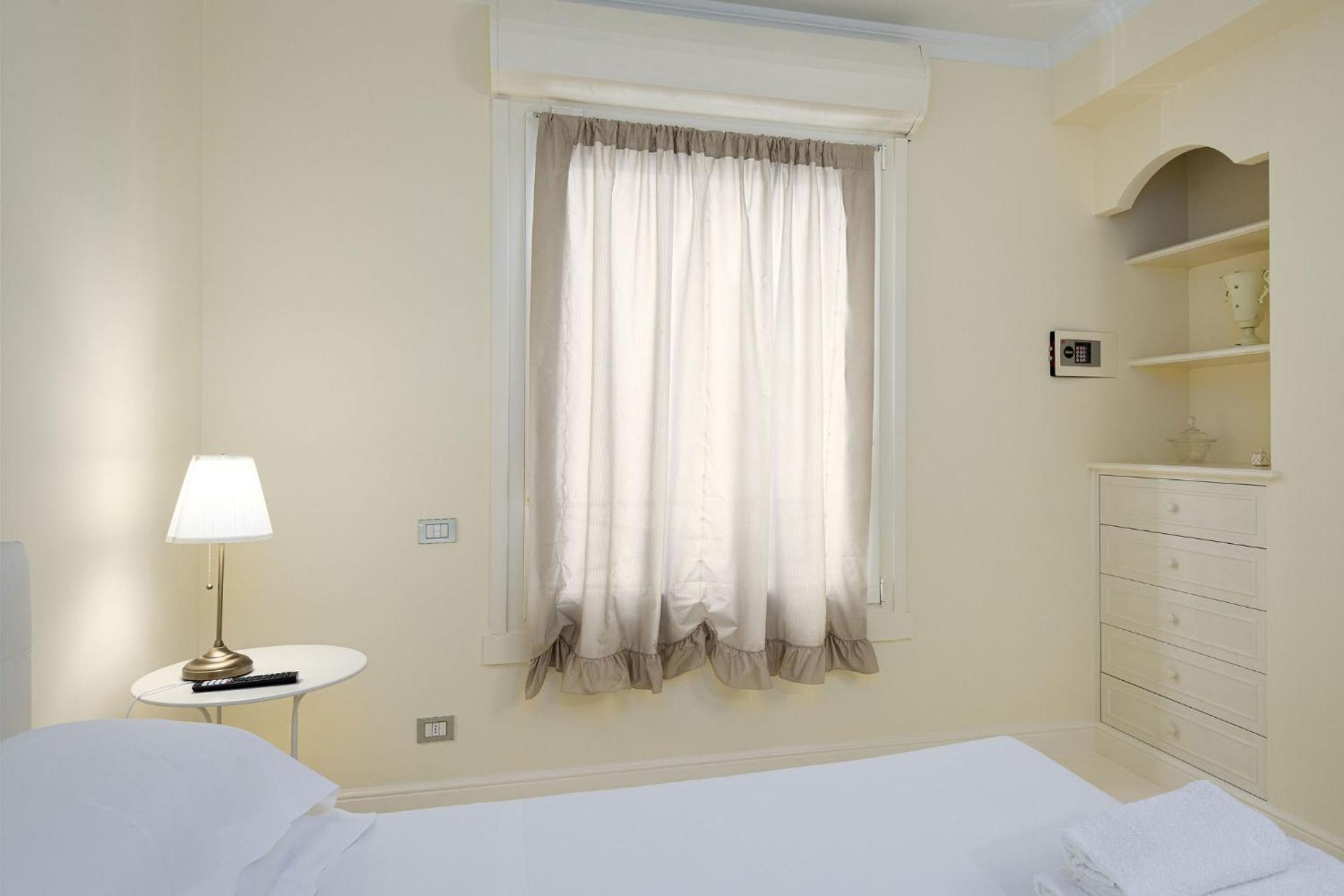 Unyca - Luxury Central Suite Florence Buitenkant foto