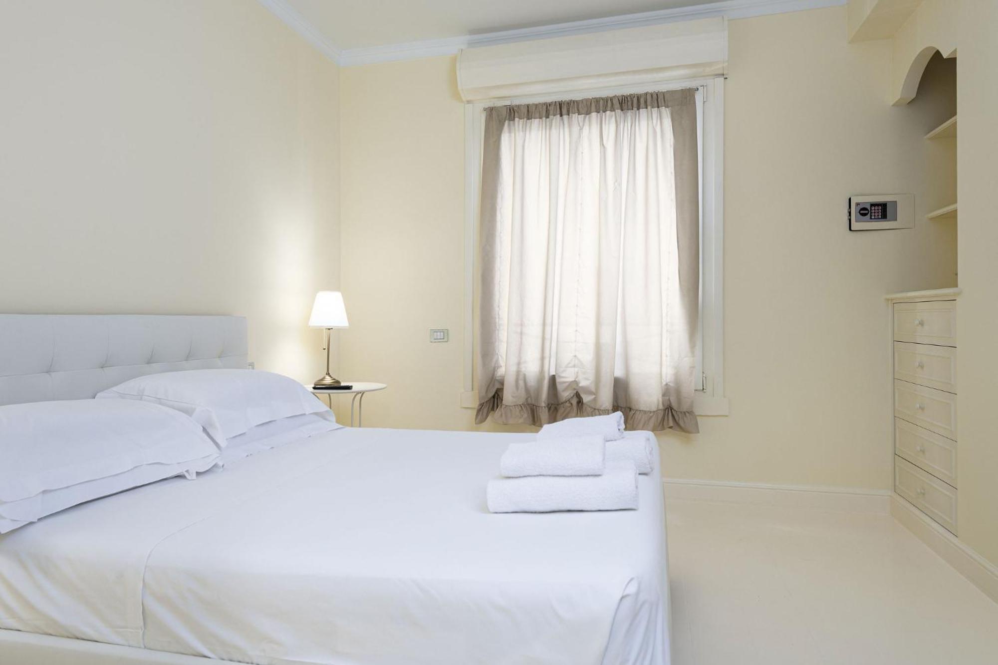 Unyca - Luxury Central Suite Florence Buitenkant foto